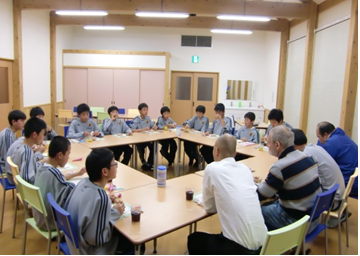 u090422-02.png