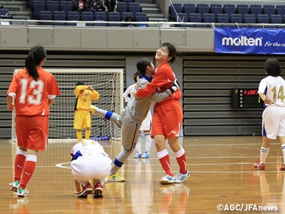 第4回全日本女子ユース（U-15）フットサル大会 丸岡ラックレディースの3連覇なるか。1次ラウンドで9チームが激突