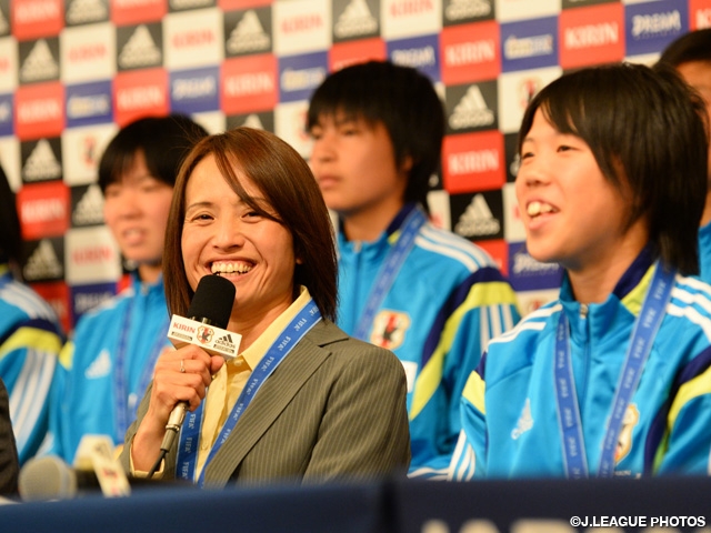 FIFA U-17女子ワールドカップ コスタリカ 2014 U-17日本女子代表が帰国、優勝報告記者会見に出席