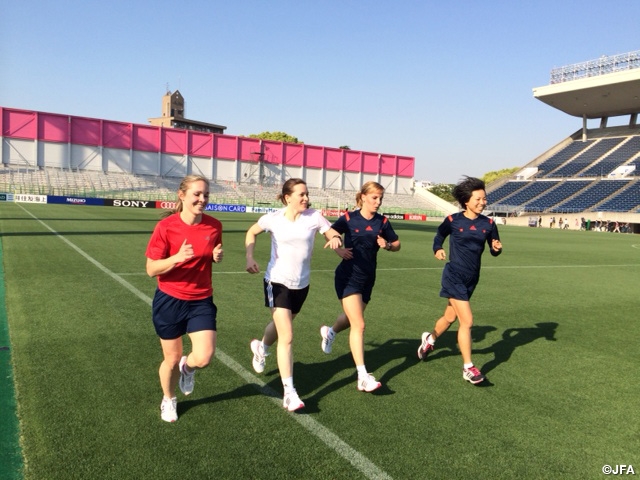 Referees in charge of Nadeshiko Japan World Match had training at Kincho Stadium one day before the match