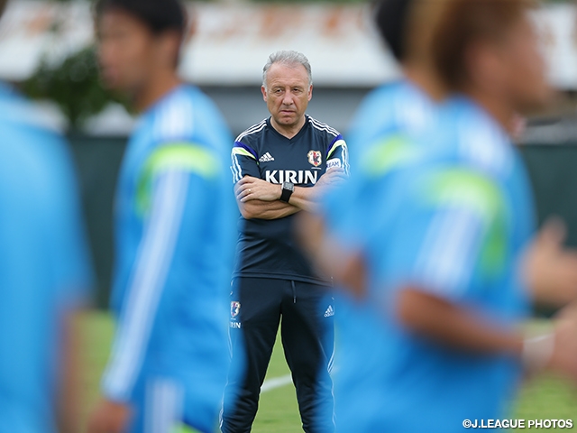 Zaccheroni asks players for sharp judgements