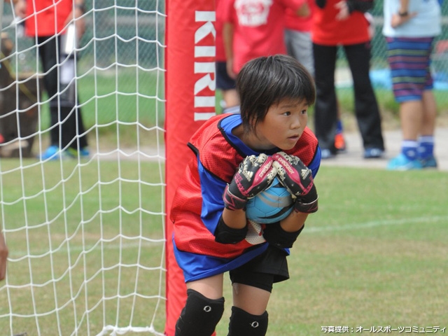 高知県立春野総合運動公園球技場に343名のファミリーが参加！ JFA・キリン ファミリーフットサルフェスティバル in 高知開催レポート