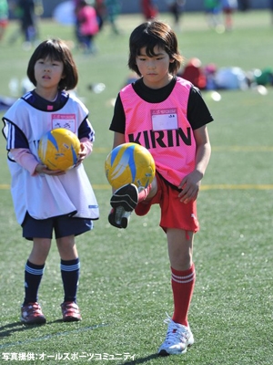 JFA・キリン ファミリーフットサルフェスティバルとJFA・キリン レディース／ガールズサッカーフェスティバルを茨城県鹿嶋市で開催