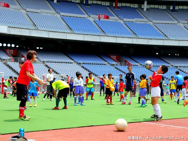 日産スタジアムに322名のファミリーが参加！ JFA・キリン ファミリーフットサルフェスティバル in 神奈川 開催レポート