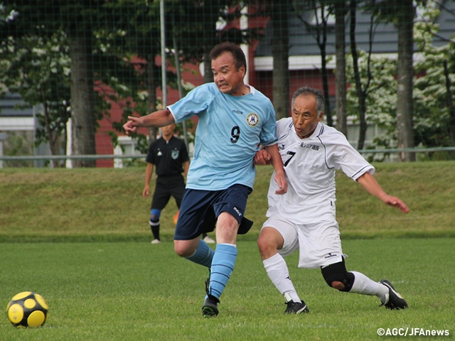 The 13th National Senior (O-50) Tournament get under way