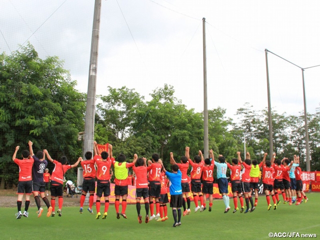 Prince Takamado Trophy Under-18 Premier League West: Nagoya retains top spot