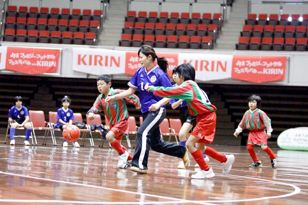 JFAファミリーフットサルフェスティバル2008 with KIRIN スペシャルステージ in 兵庫　2月1日にワールド記念ホールで開催