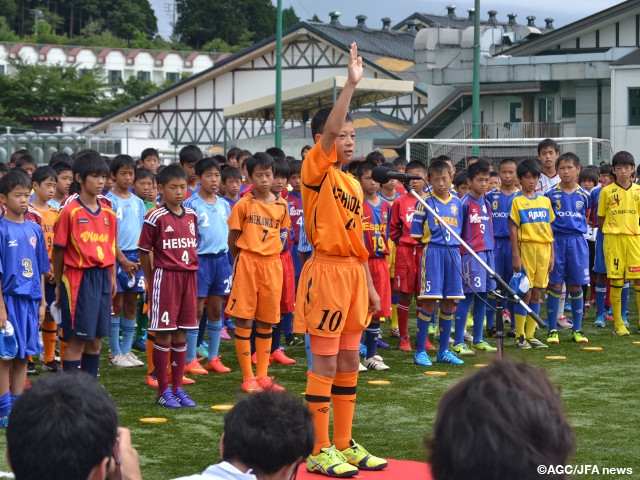 The 38th Japan U-12 Football Championship has started