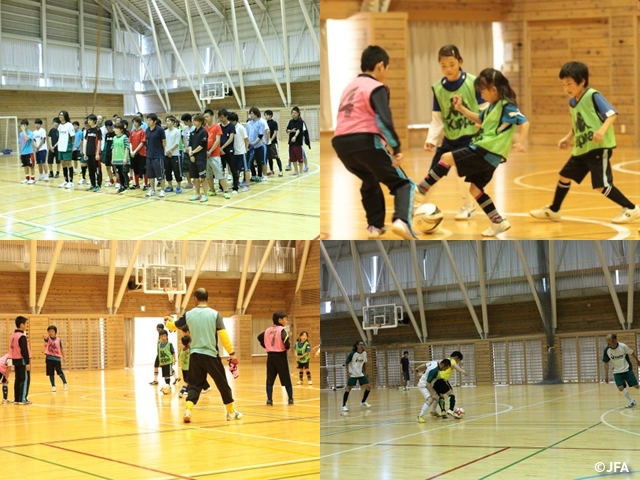 JFAファミリーフットサルフェスティバル　長野県の小谷小学校に、約70人が参加！