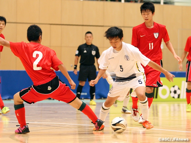 The 1st All Japan Youth Futsal Championship presented by BallBall started - Nagoya and Thank FC winning consecutive games