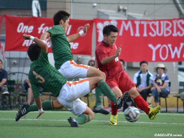 Three lightning-quick goals give first consecutive wins for Aomori Yamada - Prince Takamado Trophy U-18 Premier League EAST