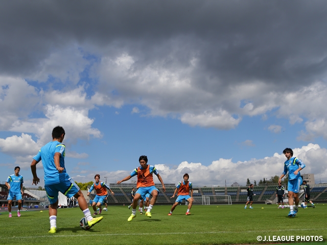 Samurai Blue train around substitution members one day after Uruguay match 