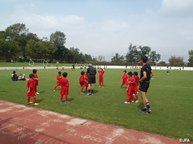 JFAキッズサッカーフェスティバル　神奈川県の保土ヶ谷サッカー場に約280人が参加！