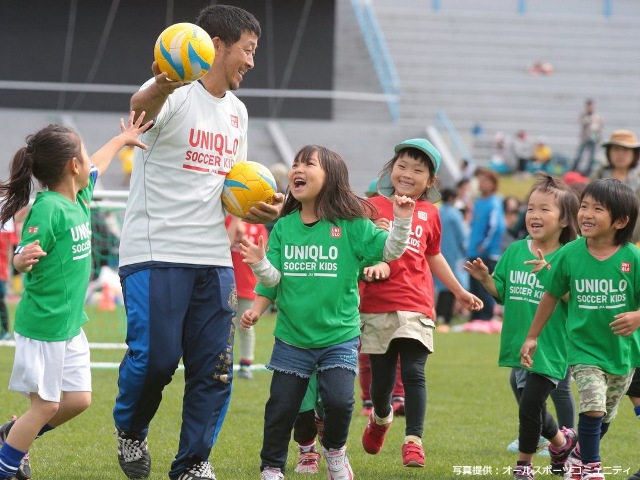 JFAユニクロサッカーキッズ in 岩手 開催レポート 岩手県営運動公園陸上競技場で、686人のキッズがサッカーを楽しむ