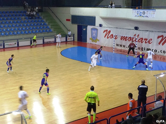 Futsal Japan National Team play their fourth training match on Italy tour