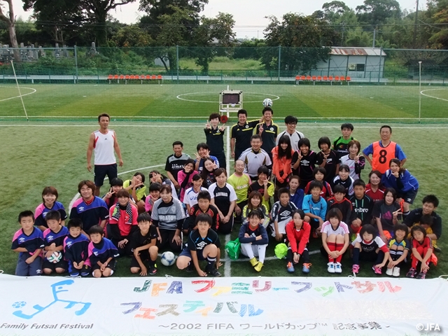 JFAファミリーフットサルフェスティバル　佐賀県のSAGAフットサルクラブに、約90人が参加！