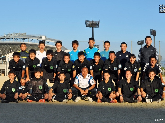 Shikoku Football Association held training for Youth Referee's Development Instructors