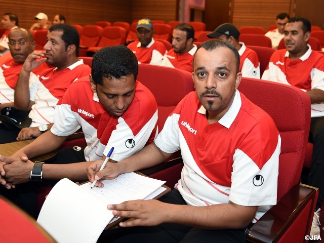 JFA instructor held training session for elite coaches in UAE