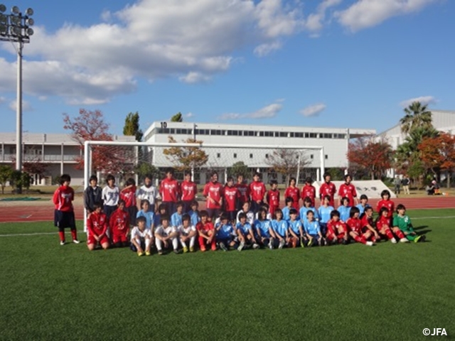 JFAレディースサッカーフェスティバル　広島県福山市の福山平成大学に、約60人が参加！