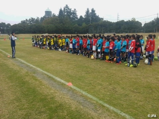 JFAキッズサッカーフェスティバル　群馬県前橋市の県立敷島公園サッカー・ラグビー場に、約440人が参加！