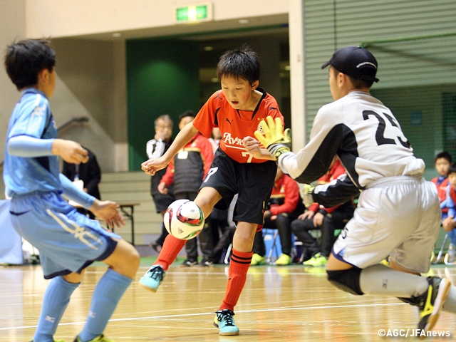Growing competition for the final round in the 24th Vermont Cup All Japan U-12 Futsal Championship