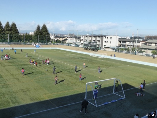 JFAガールズサッカーフェスティバル　栃木県鹿沼市の鹿沼サンエコ自然の森サッカー場 ・ 宇都宮市サッカー場(栃木SCフィールド）に、約350人が参加！