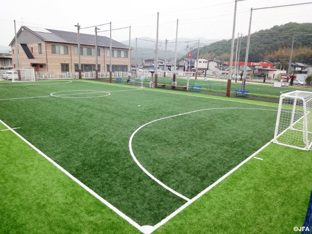 【j-futsal連動企画】 フットサル場に行こう！ 第10回　「ニッショクフットサル岡山」