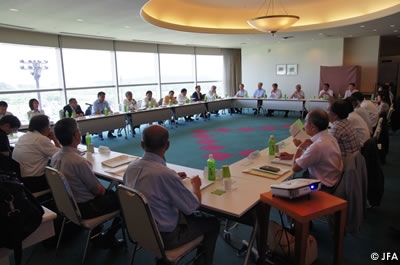 2013年度第4回理事会を福島のJヴィレッジで開催