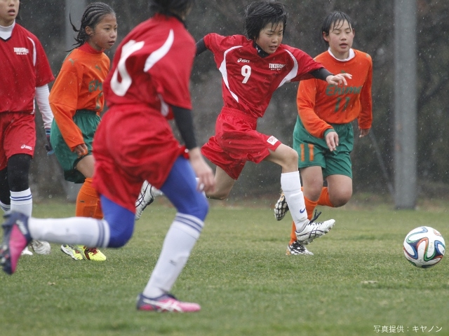 キヤノン ガールズ・エイト　JFA四国ガールズ・エイト(U-12)サッカー大会　1日目終了