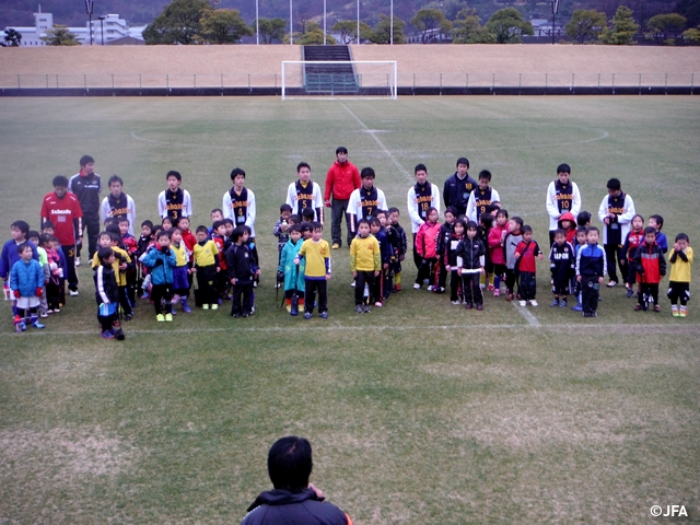 JFAキッズサッカーフェスティバル　香川県高松市の香川県営サッカー・ラグビー場に、約480人が参加！