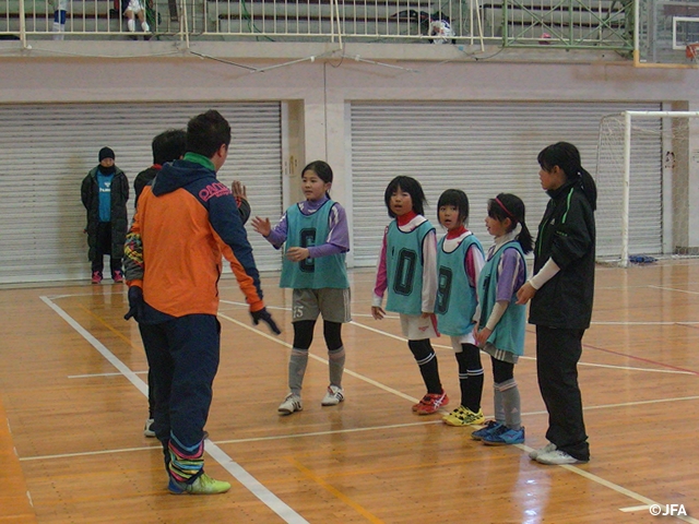 JFAガールズフットサル　長野県中野市の中野市民体育館に、約150人が参加！