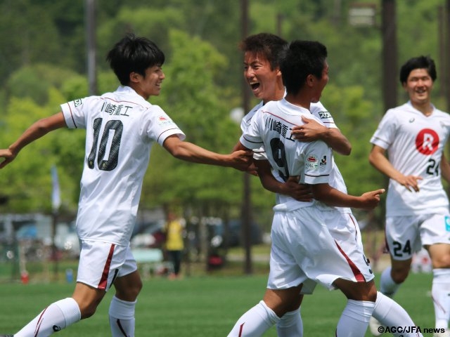 Kobe win tight match for two consecutive victories in Prince Takamado Trophy U-18 Premier League WEST