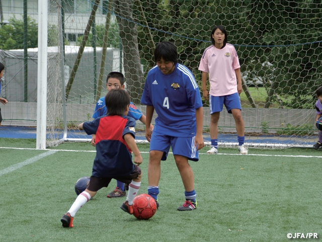 6月21日（日）に「第4回JFAアカデミー福島女子フレンドシップサッカー教室」を開催