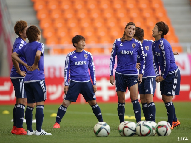Nadeshiko Japan had a practical offence training for tomorrows match against Italy
