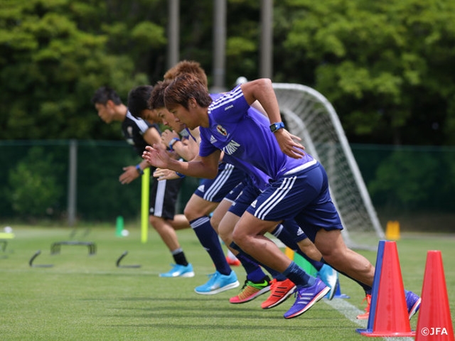 SAMURAI BLUE より高いコンディションを目指して汗を流す