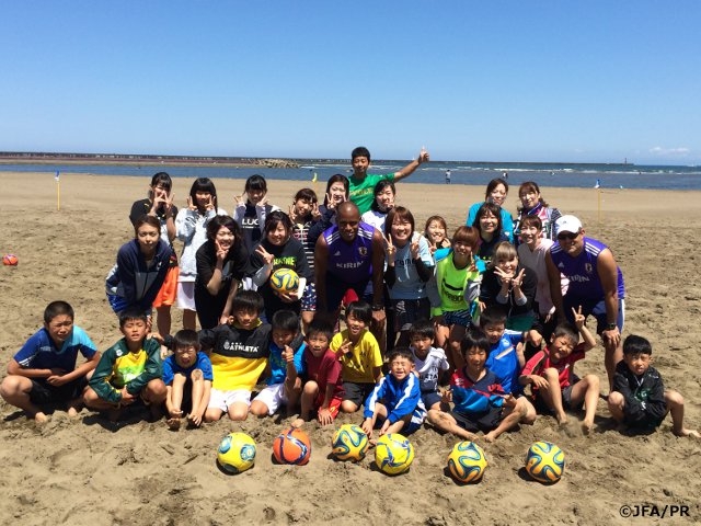 ビーチサッカー日本代表　マルセロ・メンデス監督による2015年1回目のクリニックを新潟県で開催