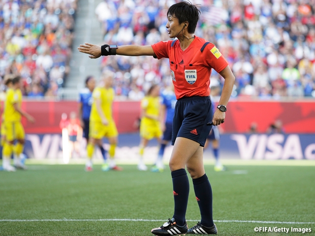 FIFA女子ワールドカップ　カナダ2015　山岸佐知子主審・手代木直美副審がメキシコ対フランスを担当