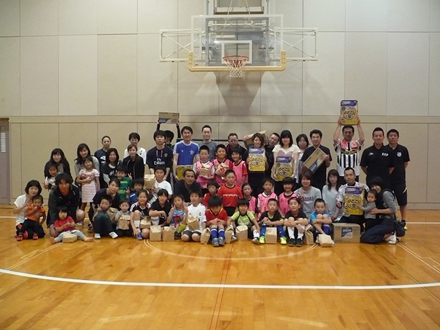 JFAファミリーフットサルフェスティバル 福島県会津若松市のあいづ総合体育館に、81人が参加！