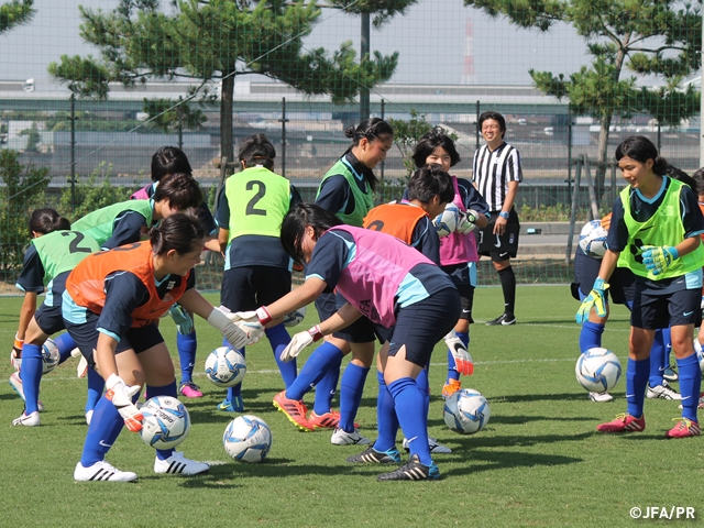 女子GKセレクションキャンプがスタート