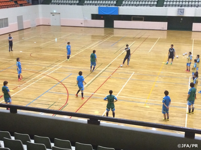 Japan Women's Futsal short-listed squad start training camp in Hyogo