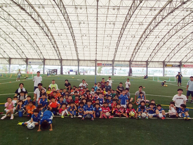 JFAキッズ（U-6/8）サッカーフェスティバル 大阪府堺市のJ-GREEN堺　ナショナルトレーニングセンターに、461人が参加！