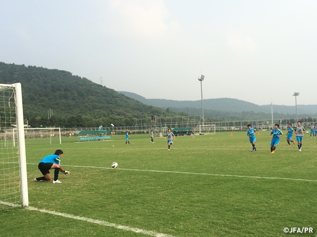 U-19 Japan Women’s National Team arrived in Nanjing, China, the host for the AFC U-19 Women's Championship 2015