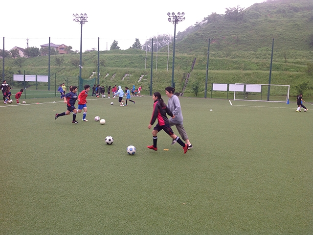 JFAレディース／ガールズサッカーフェスティバル 石川県金沢市の北陸大学フットボールパークに、195人が参加！