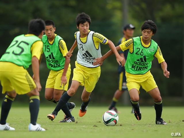 U-15日本代表候補　「00ジャパン」千葉トレーニングキャンプ始動