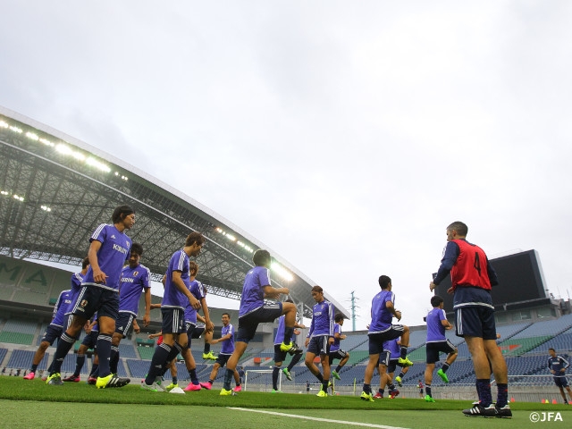 SAMURAI BLUE、23人揃って戦術確認