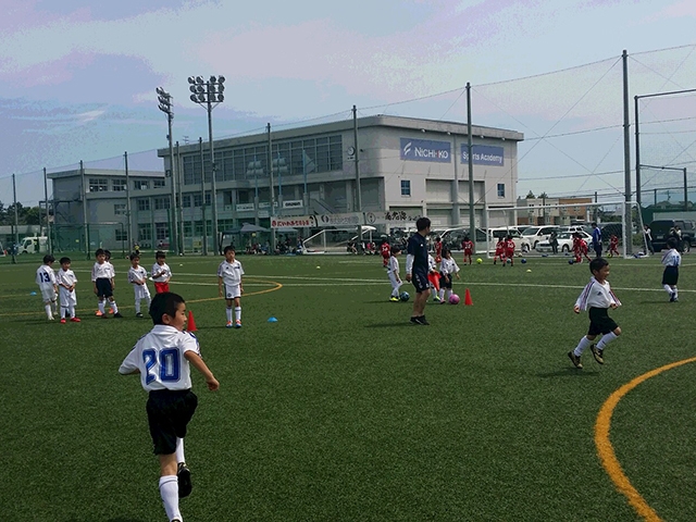 JFAキッズ（U-8）サッカーフェスティバル 富山県滑川市の日医工スポーツアカデミーに、135人が参加！