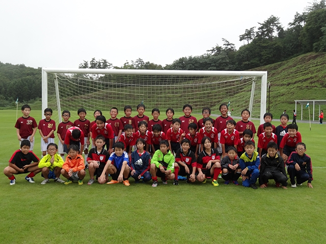 JFAキッズ（U-8/10）サッカーフェスティバル 福島県須賀川市の福島空港公園緑のスポーツエリアに、171人が参加！