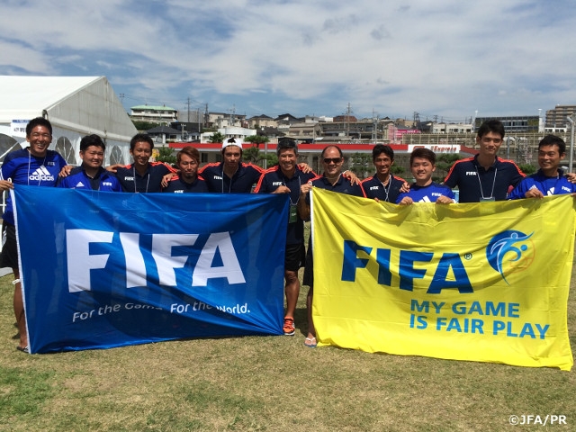 Hyogo beach hosts FIFA beach soccer coaching course