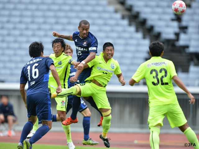 The suspended match of the 2nd round resumed and Yokohama moved on to the 3rd round beating Shiga in extra time at the 95th Emperor’s Cup