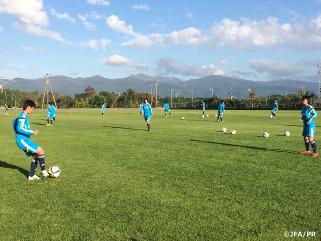U-16日本女子代表　AFC U-16女子選手権 中国2015　直前キャンプを開始